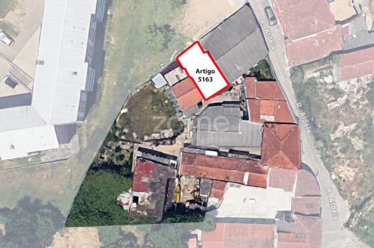 Moradia T13 para Venda em Campanhã Foto 36