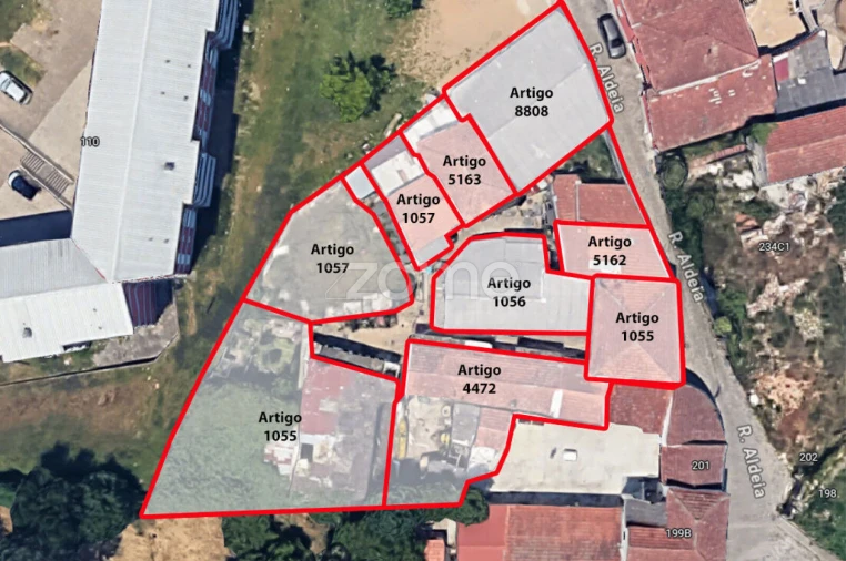 Moradia T13 para Venda em Campanhã Foto 1