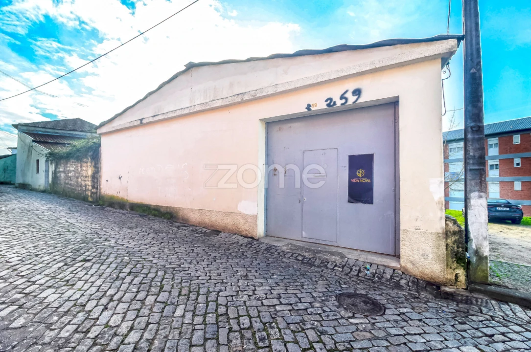 Prédio para Venda em Campanhã Foto 41