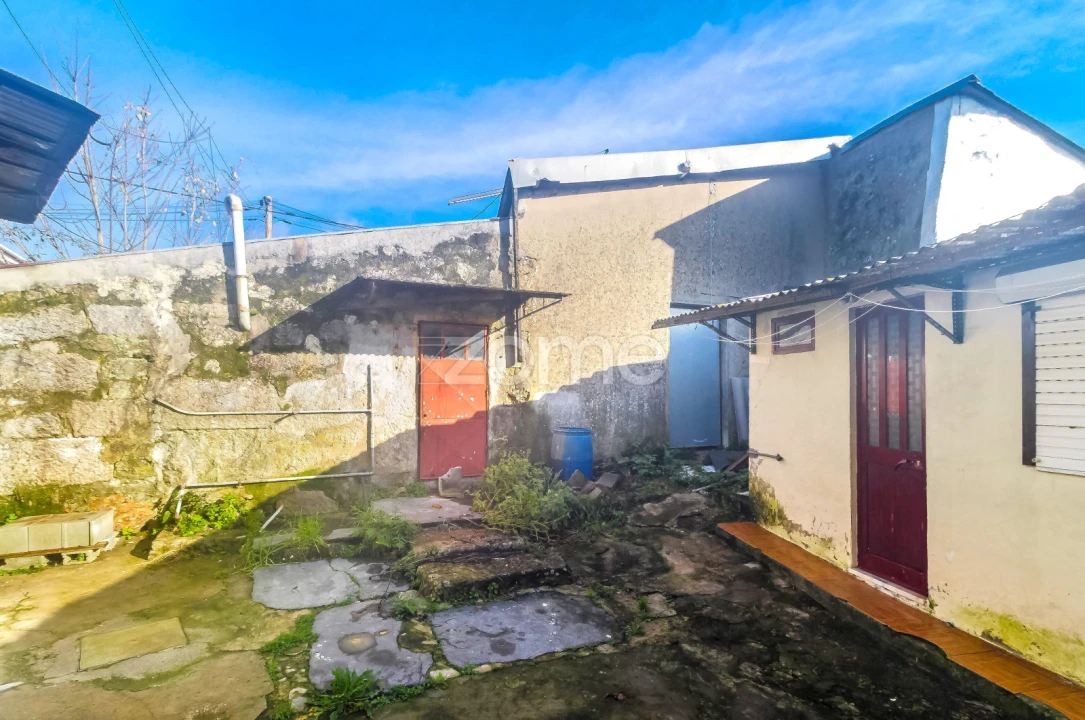 Prédio para Venda em Campanhã Foto 35