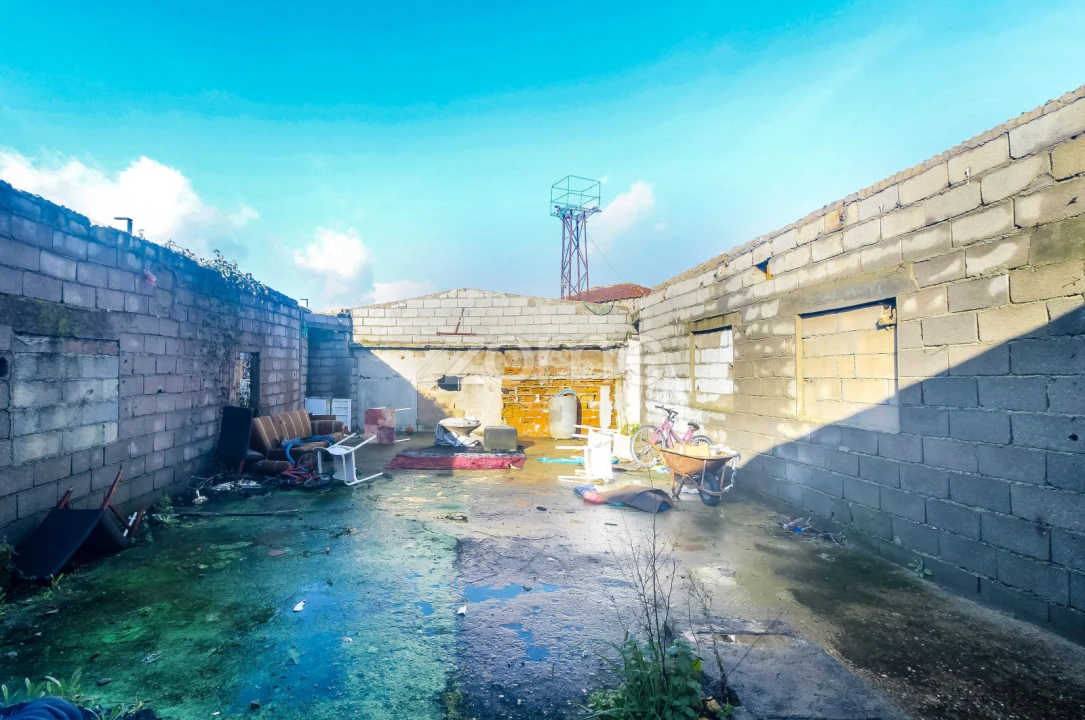 Prédio para Venda em Campanhã Foto 10