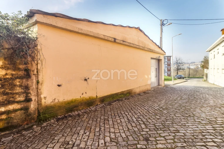 Prédio para Venda em Campanhã Foto 42