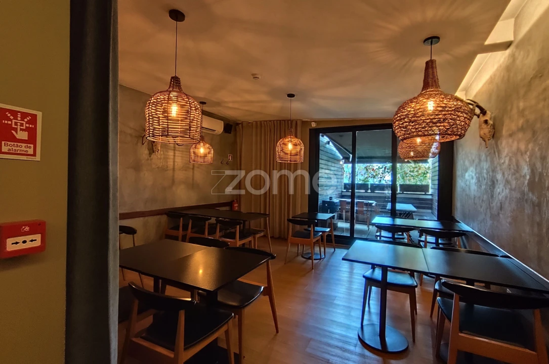 Negócio para Trespasse em Cedofeita, Santo Ildefonso, Sé, Miragaia, São Nicolau e Vitória Foto 16