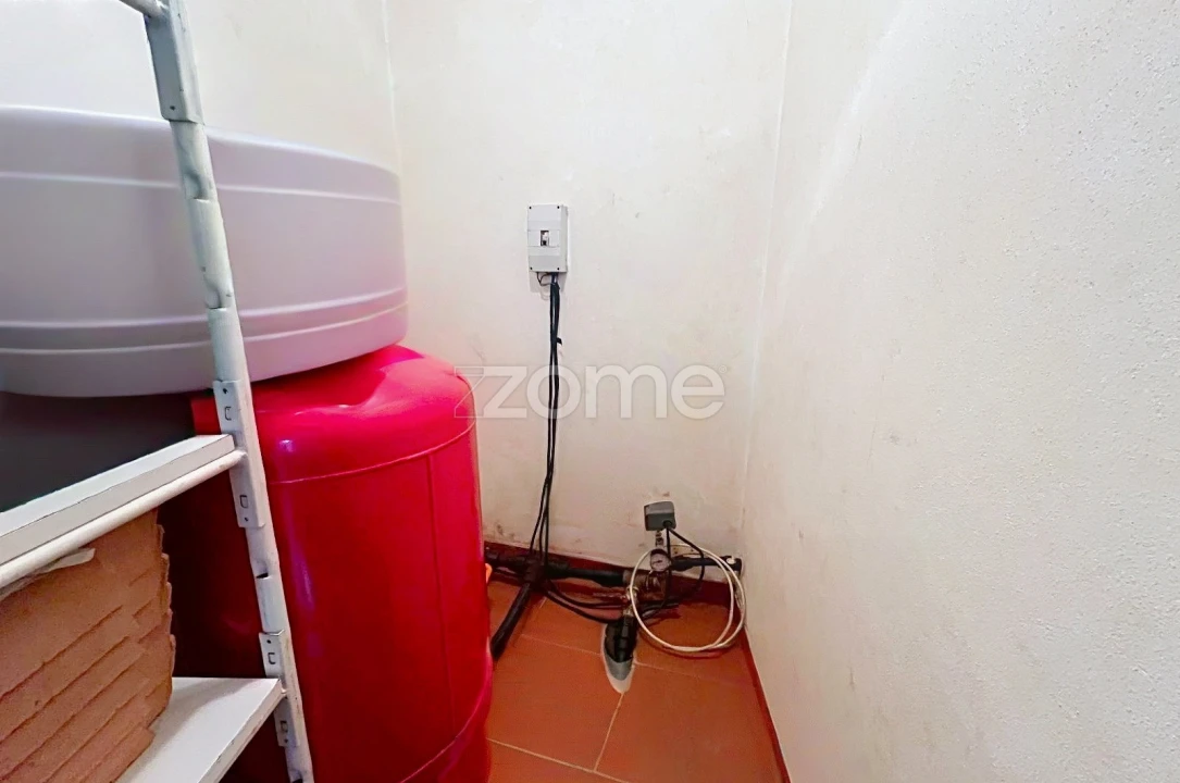 Moradia T8 para Venda em Portela do Fojo-Machio Foto 54