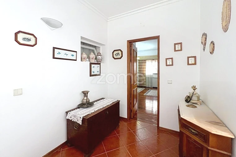 Moradia T8 para Venda em Portela do Fojo-Machio Foto 40