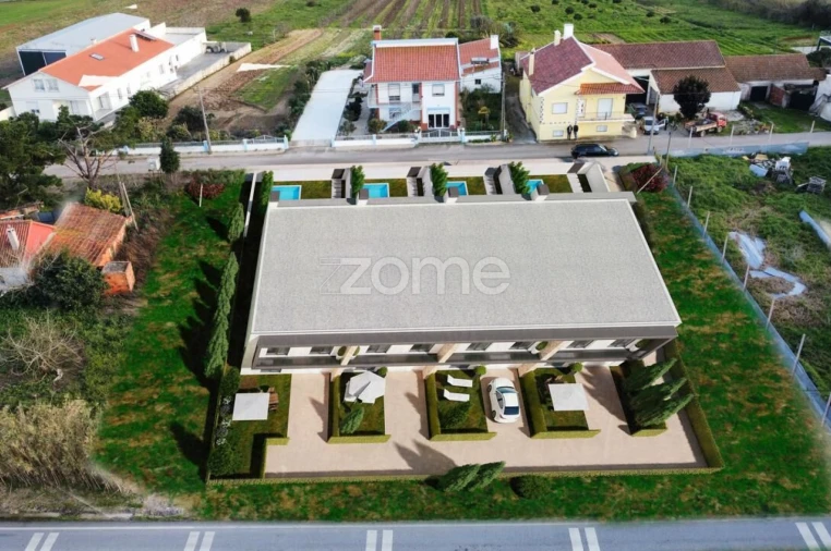 Moradia T3 para Venda em Cela Foto 4