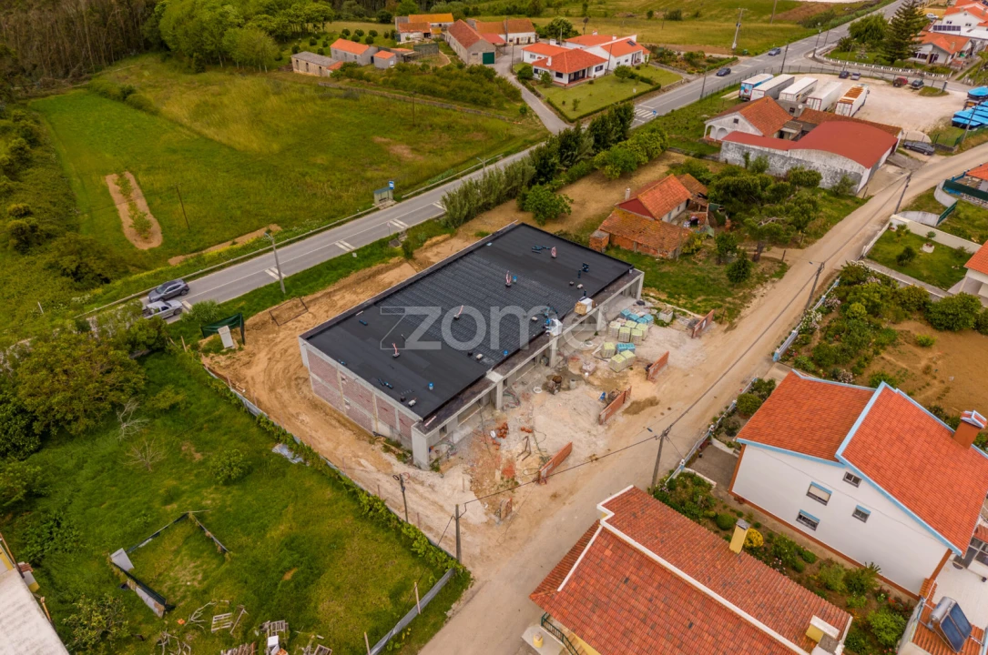 Moradia T3 para Venda em Cela Foto 22