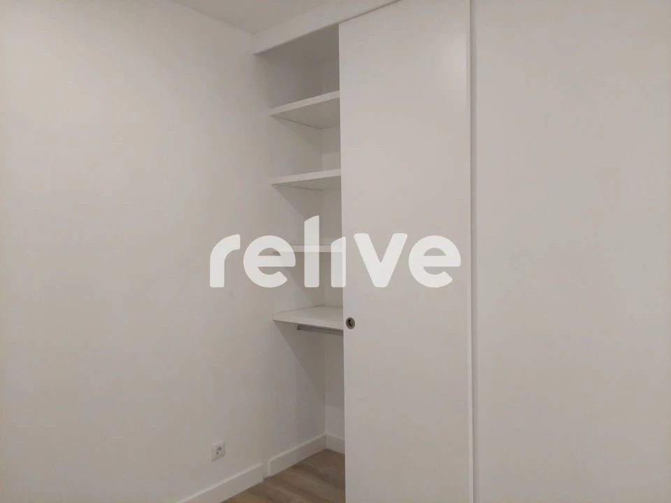 Apartamento T2 para Venda em Santa Maria, São Pedro e Matacães Foto 20