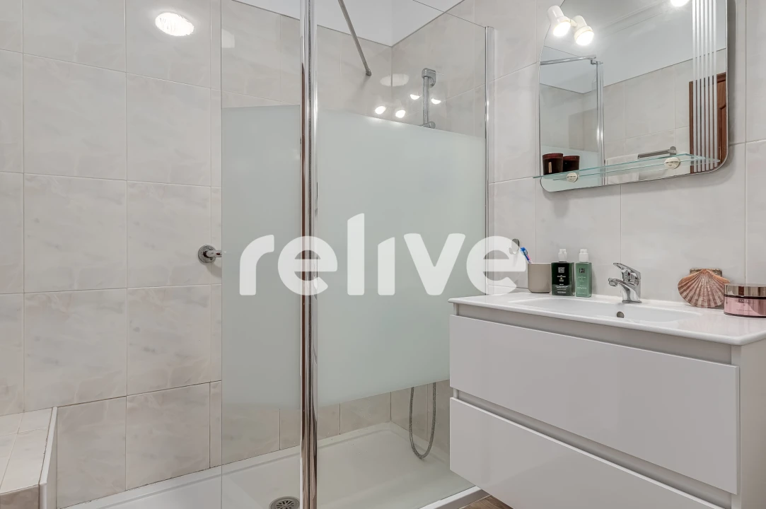 Apartamento T2 para Venda em Santa Maria e São Miguel, São Martinho, São Pedro Penaferrim Foto 27