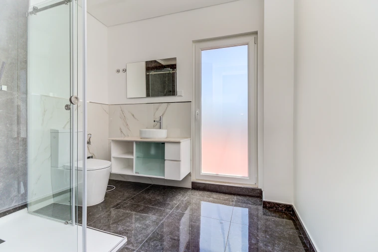 Apartamento T2 para Venda em Massamá e Monte Abraão Foto 12