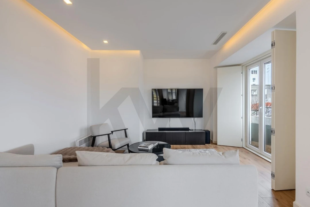 Apartamento T3 para Venda em Avenidas Novas Foto 3