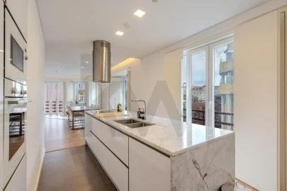Apartamento T3 para Venda em Avenidas Novas