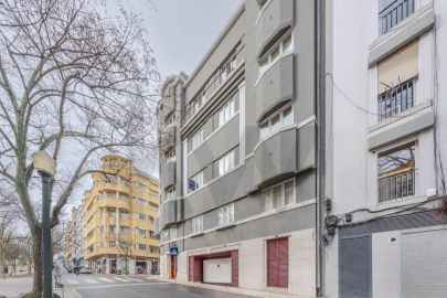 Apartamento T3 para Venda em Avenidas Novas