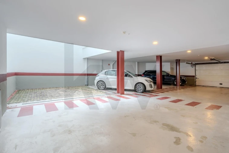 Apartamento T3 para Venda em Avenidas Novas Foto 37