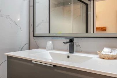Apartamento para Venda em Albufeira e Olhos de Água