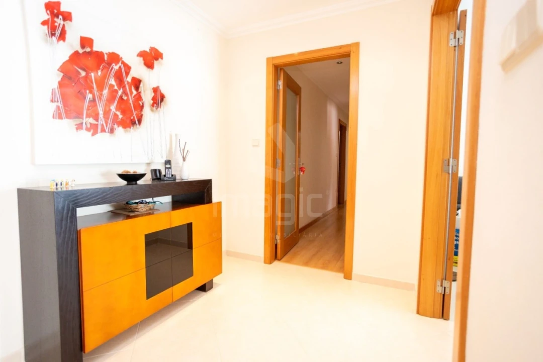 Apartamento T2 para Venda em Vialonga Foto 5