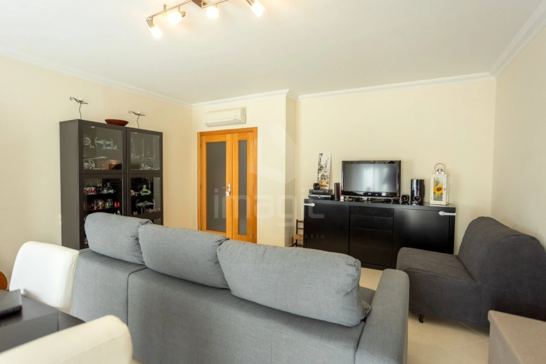 Apartamento T2 para Venda em Vialonga Foto 11