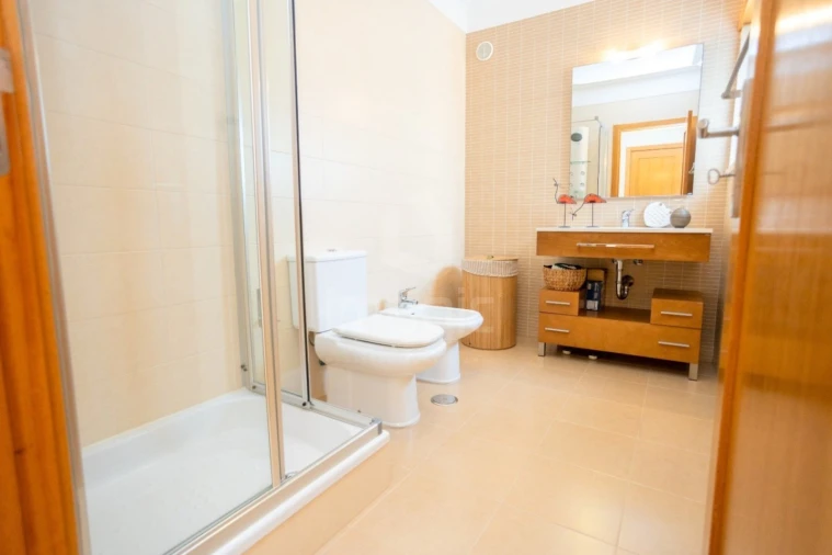 Apartamento T2 para Venda em Vialonga Foto 23