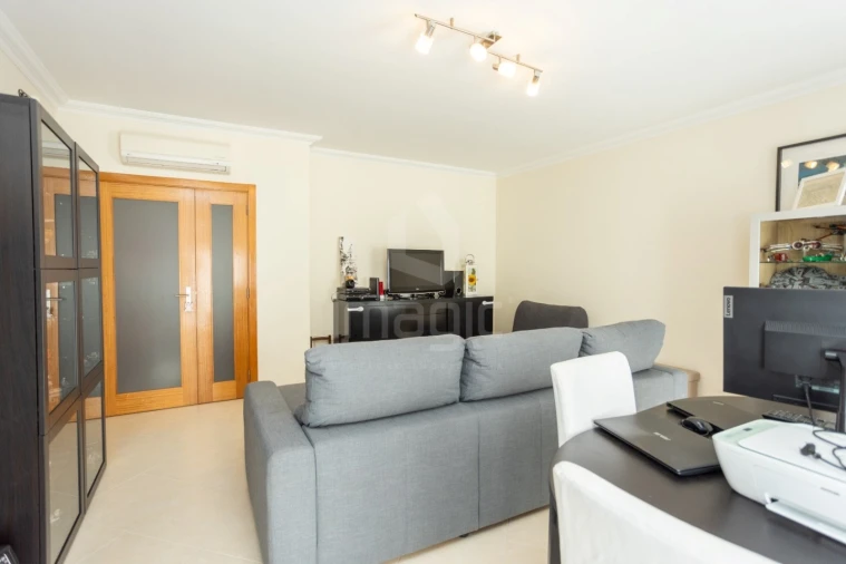 Apartamento T2 para Venda em Vialonga Foto 13