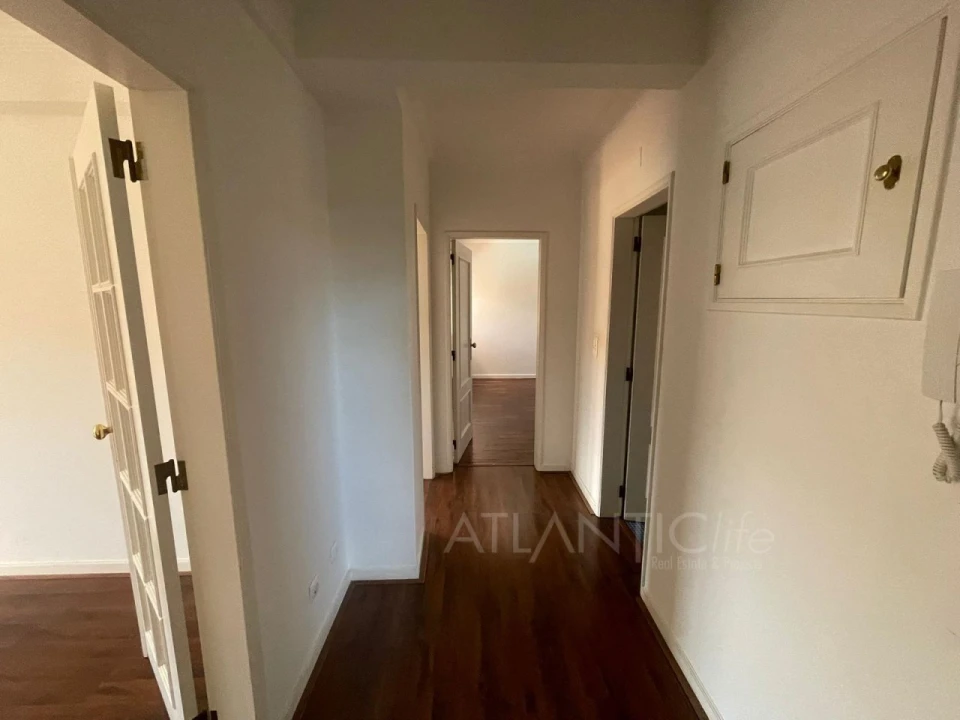 Apartamento T2 para Venda em Cascais e Estoril Foto 3