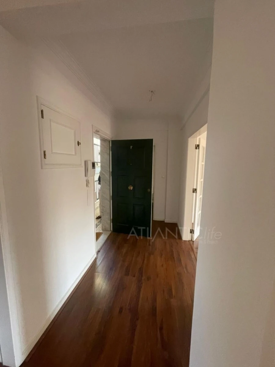 Apartamento T2 para Venda em Cascais e Estoril Foto 2