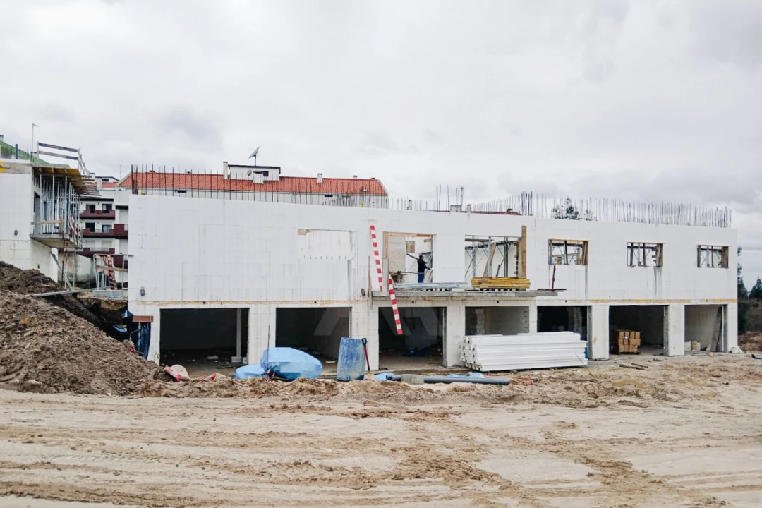 Apartamento T2 para Venda em Leiria, Pousos, Barreira e Cortes Foto 8