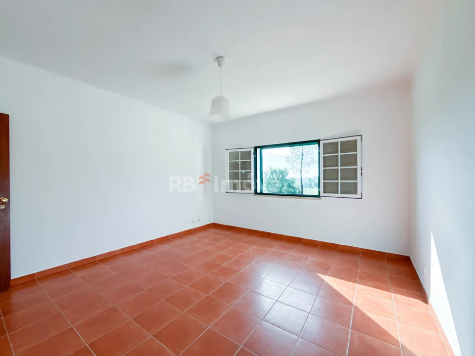 Moradia T3 para Venda em Serra e Junceira Foto 34