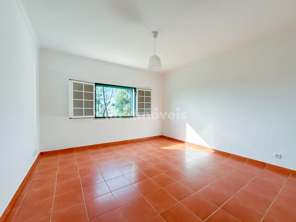 Moradia T3 para Venda em Serra e Junceira Foto 36