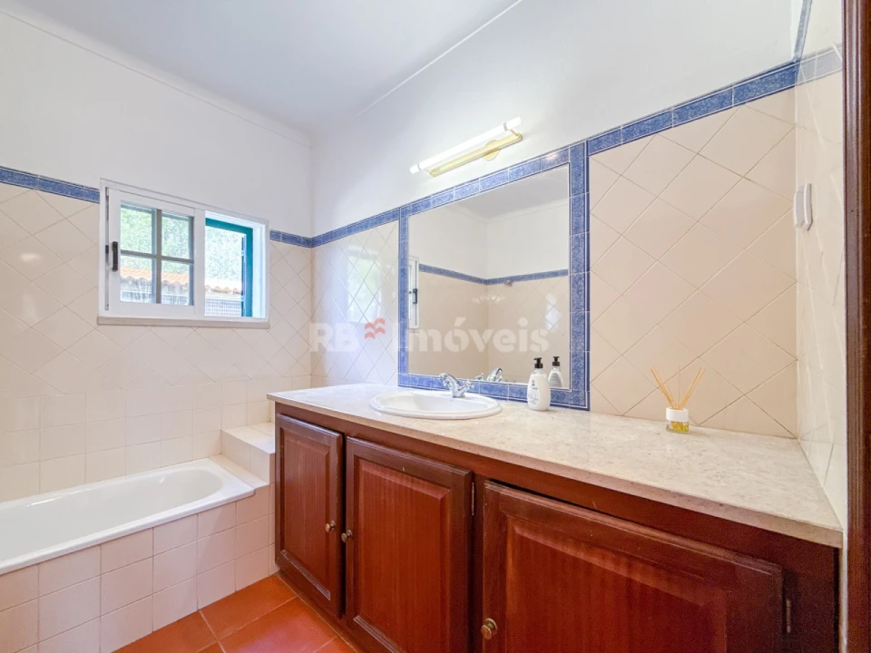 Moradia T3 para Venda em Serra e Junceira Foto 29