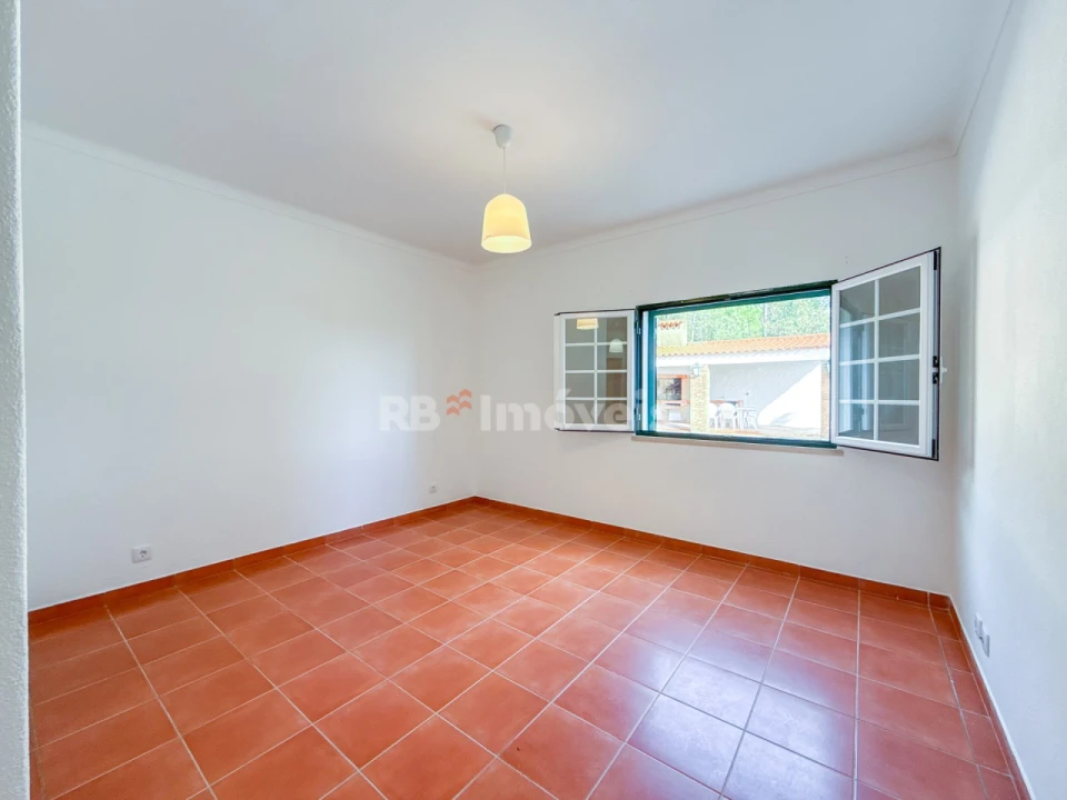 Moradia T3 para Venda em Serra e Junceira Foto 47