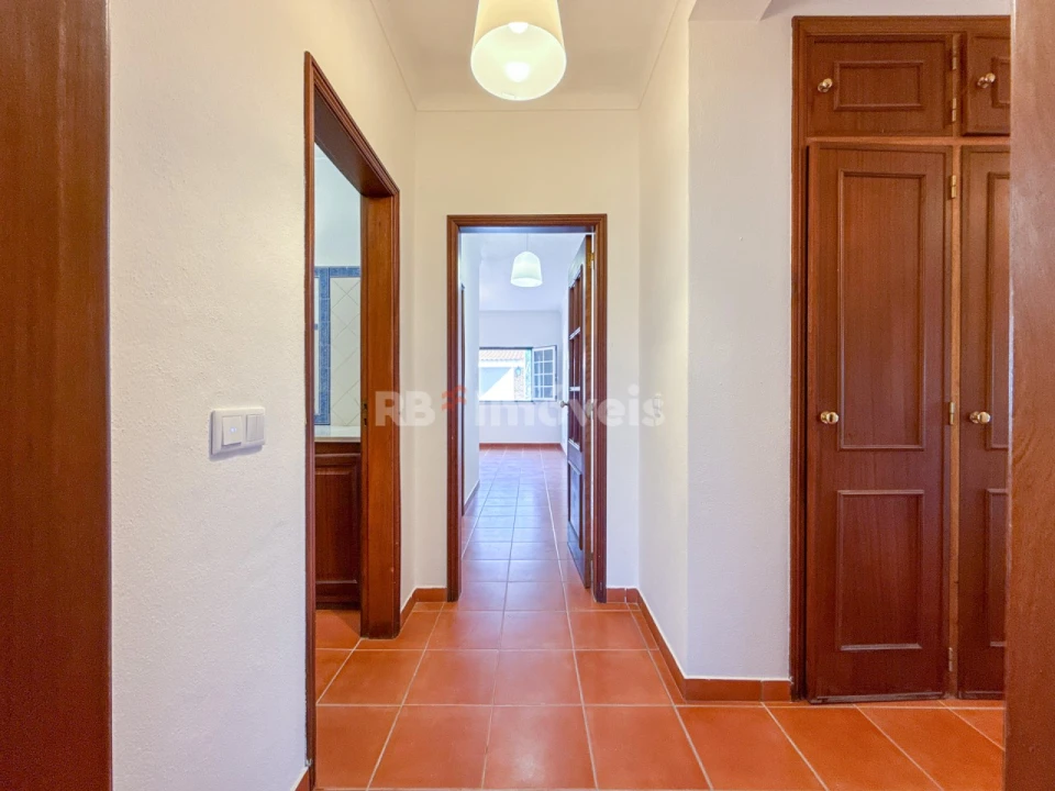 Moradia T3 para Venda em Serra e Junceira Foto 53