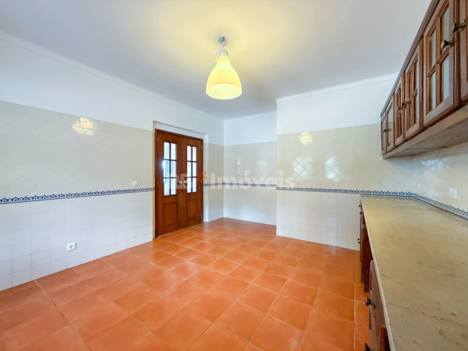 Moradia T3 para Venda em Serra e Junceira Foto 26