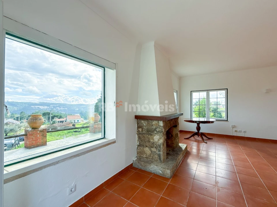 Moradia T3 para Venda em Serra e Junceira Foto 16