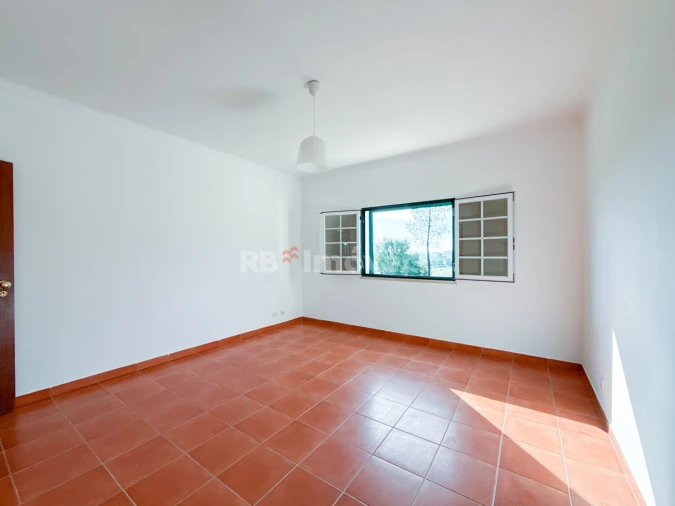 Moradia T3 para Venda em Serra e Junceira Foto 34