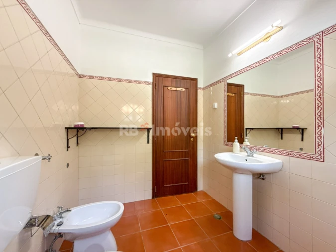 Moradia T3 para Venda em Serra e Junceira Foto 52