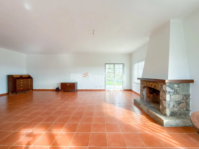 Moradia T3 para Venda em Serra e Junceira Foto 18