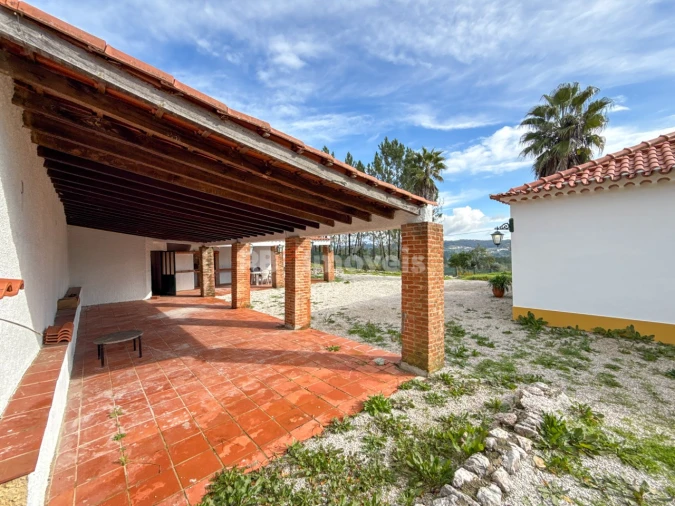 Moradia T3 para Venda em Serra e Junceira Foto 72