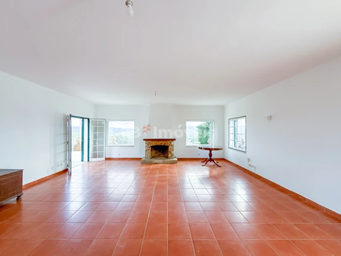 Moradia T3 para Venda em Serra e Junceira Foto 12