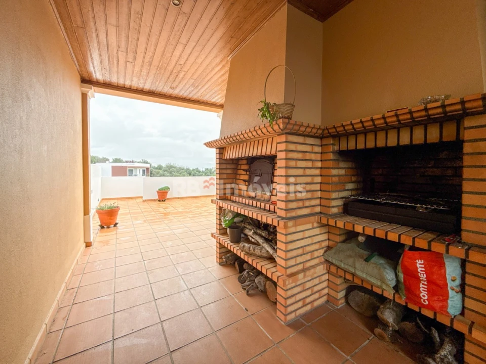 Moradia T5 para Venda em Torres Novas (São Pedro), Lapas e Ribeira Branca Foto 4