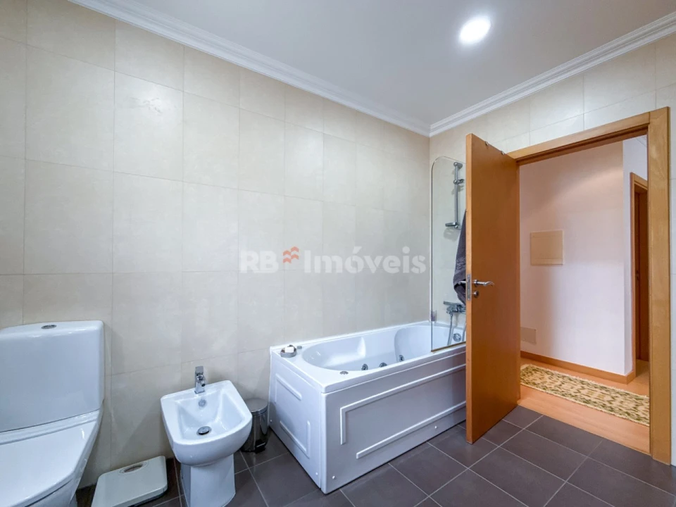 Moradia T5 para Venda em Torres Novas (São Pedro), Lapas e Ribeira Branca Foto 45