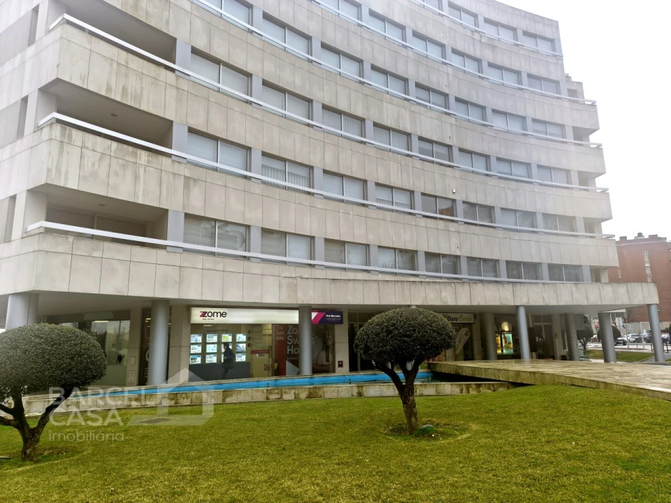 Apartamento T2 para Venda em Arcozelo Foto 2