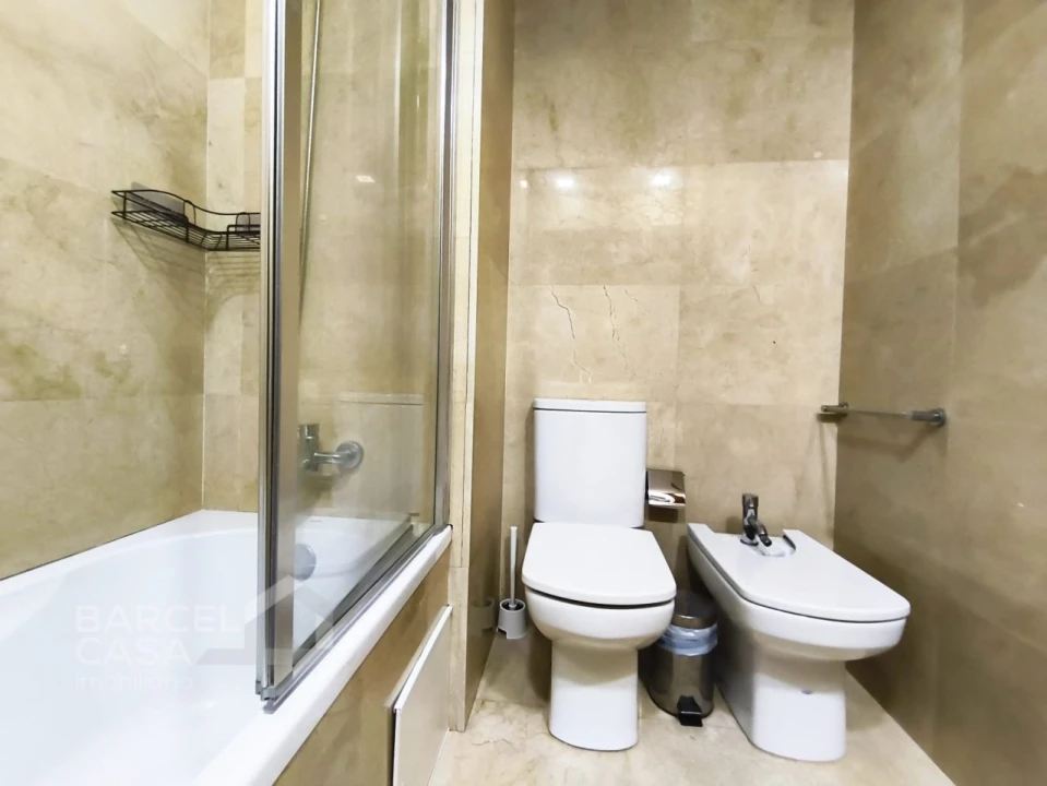 Apartamento T2 para Venda em Arcozelo Foto 25