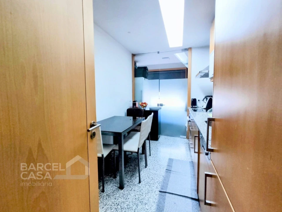 Apartamento T2 para Venda em Arcozelo Foto 12