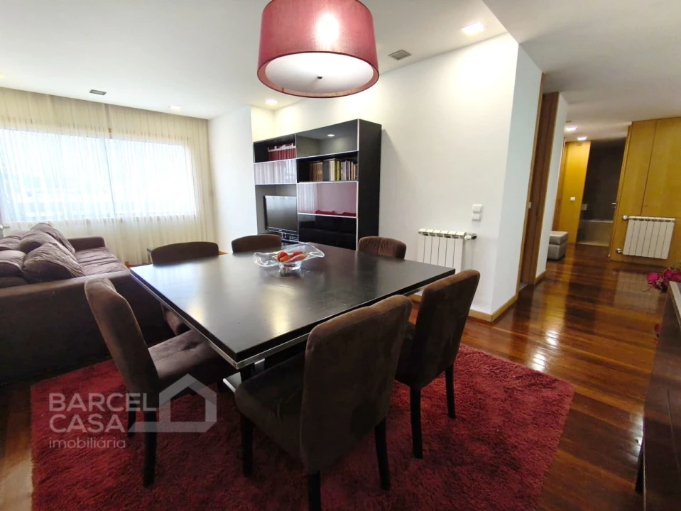 Apartamento T2 para Venda em Arcozelo Foto 9