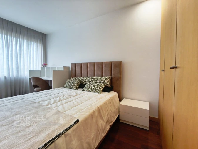 Apartamento T2 para Venda em Arcozelo Foto 16