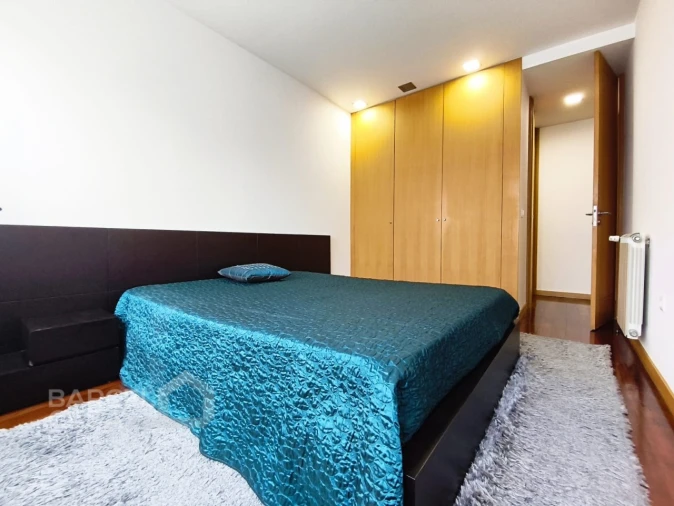 Apartamento T2 para Venda em Arcozelo Foto 22