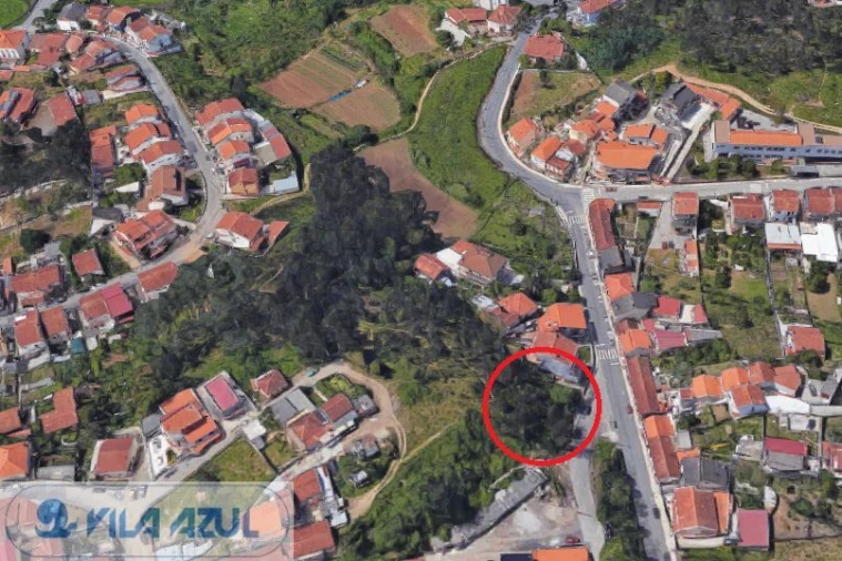 Terreno para Venda em Fânzeres e São Pedro da Cova Foto 1