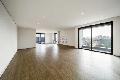 Apartamento T4 para Venda em Cedofeita, Santo Ildefonso, Sé, Miragaia, São Nicolau e Vitória
