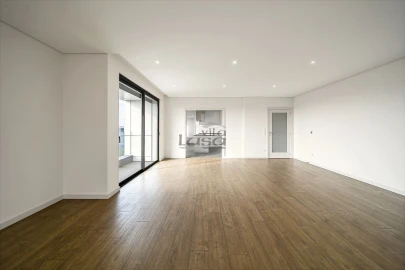 Apartamento T4 para Venda em Cedofeita, Santo Ildefonso, Sé, Miragaia, São Nicolau e Vitória