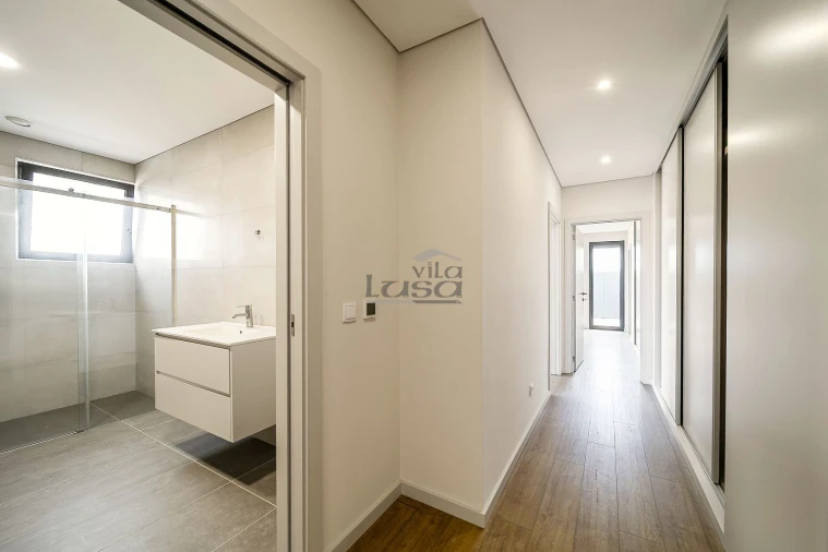 Apartamento T4 para Venda em Cedofeita, Santo Ildefonso, Sé, Miragaia, São Nicolau e Vitória Foto 21